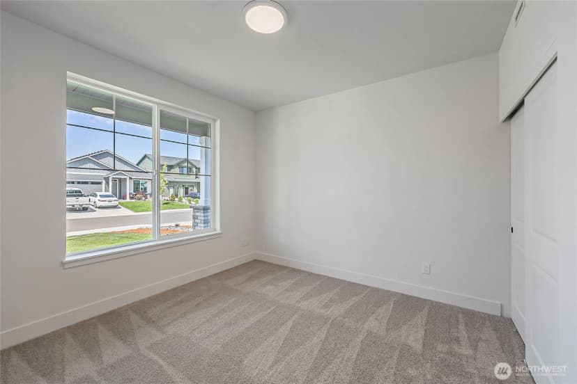 Property photo for 402 Pagget Avenue, Winlock photo 15