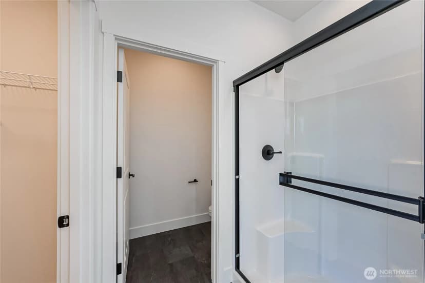 Property photo for 402 Pagget Avenue, Winlock photo 18