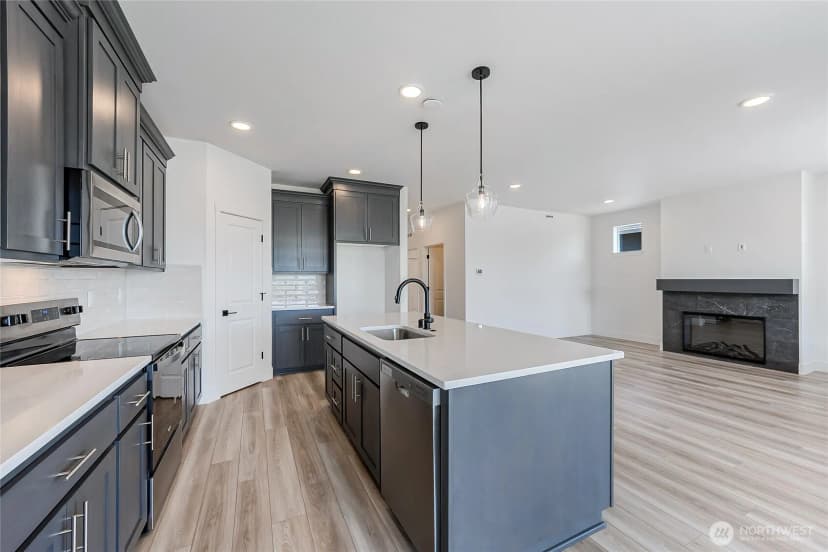 Property photo for 402 Pagget Avenue, Winlock photo 9