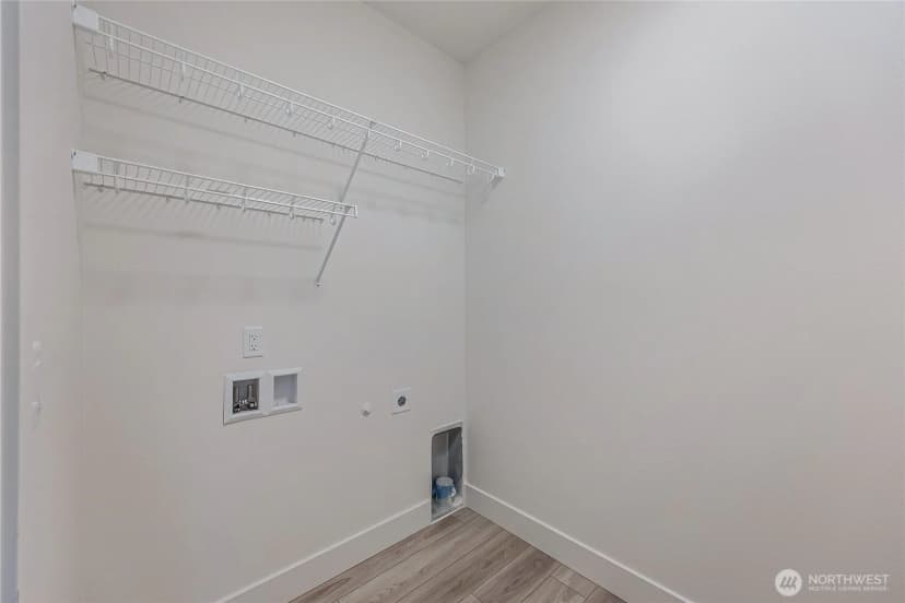 Property photo for 402 Pagget Avenue, Winlock photo 29