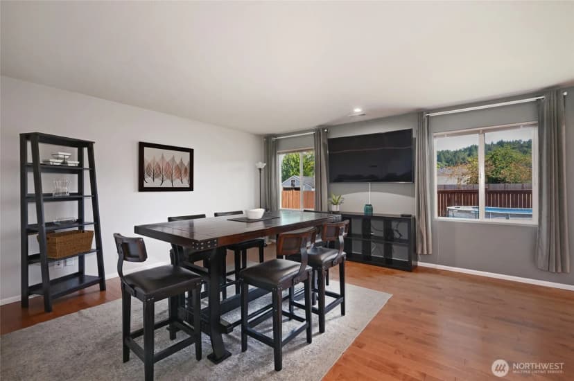 Property photo for 1114 Ross Avenue Nw, Orting photo 12