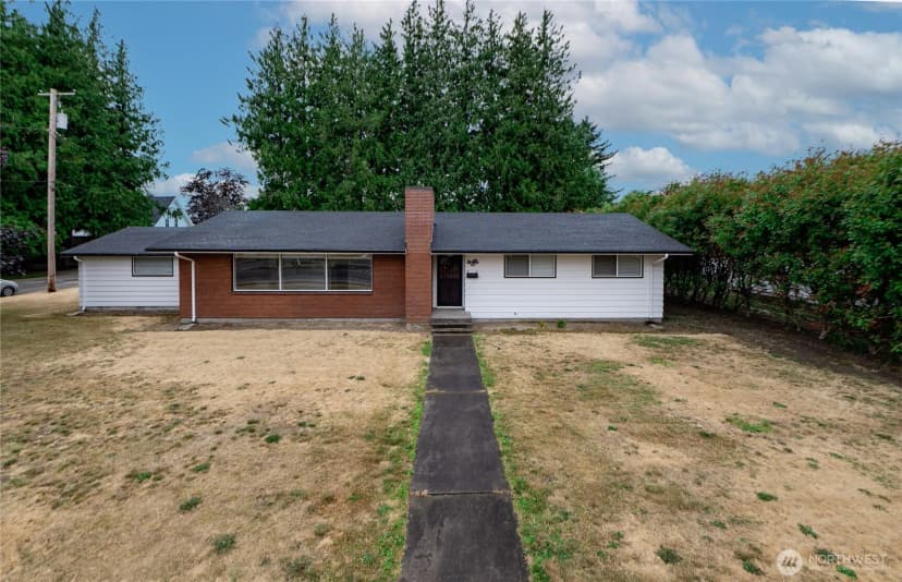 Property photo for 901 E Grover Street, Lynden photo 23