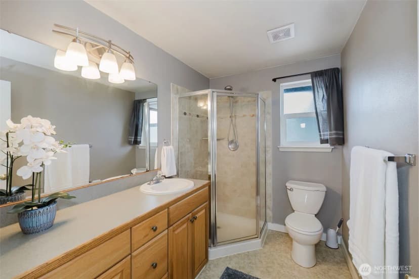 Property photo for 1116 Lower Marine Drive, Bremerton photo 25