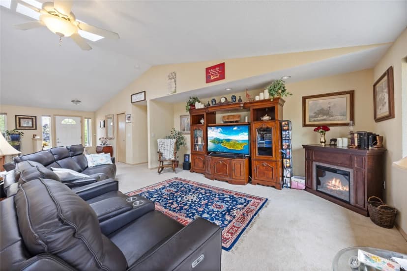 Property photo for 1713 Winterwood Drive, Centralia photo 8