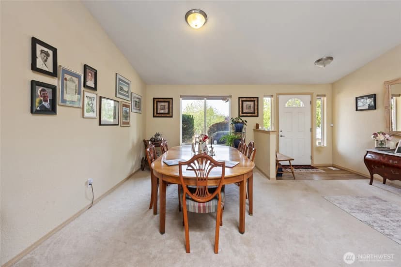 Property photo for 1713 Winterwood Drive, Centralia photo 10