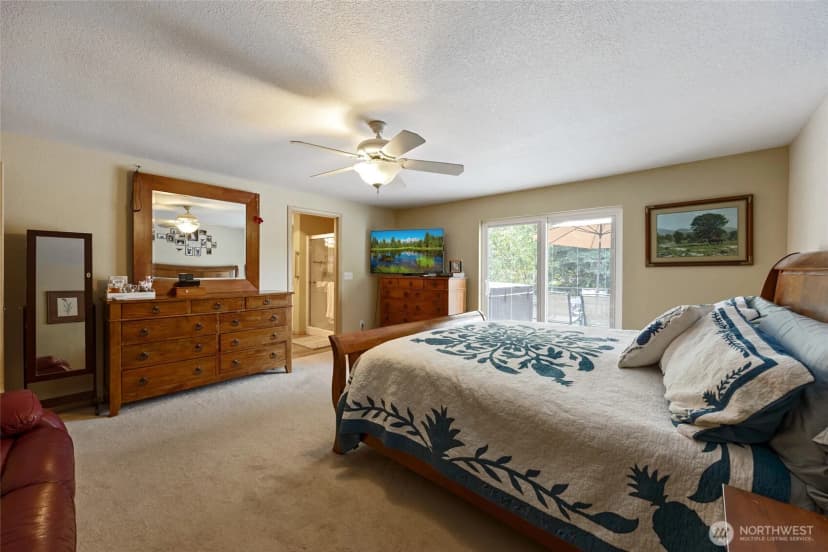 Property photo for 1713 Winterwood Drive, Centralia photo 15