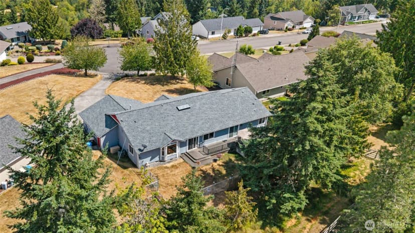Property photo for 1713 Winterwood Drive, Centralia photo 38