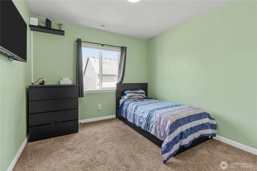Property photo for 704 Koehler Avenue Sw, Orting photo 16