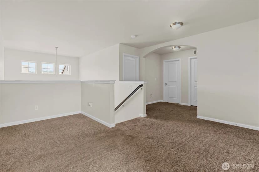 Property photo for 704 Koehler Avenue Sw, Orting photo 10