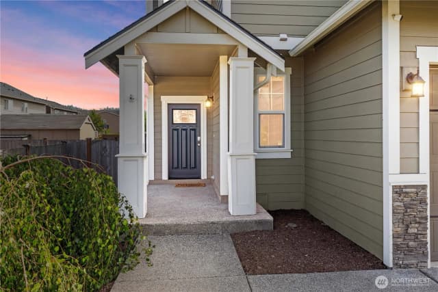 Property photo for 704 Koehler Avenue Sw, Orting photo 2