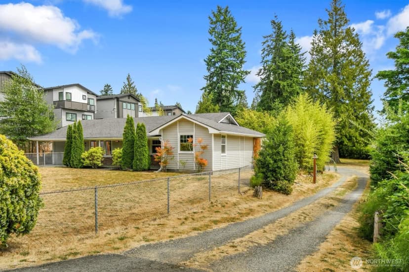 Property photo for 13811 Beverly Park Road, Lynnwood photo 31