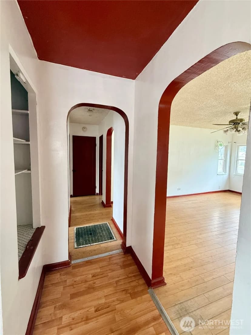 Property photo for 412 S 4th Street, Dayton photo 6