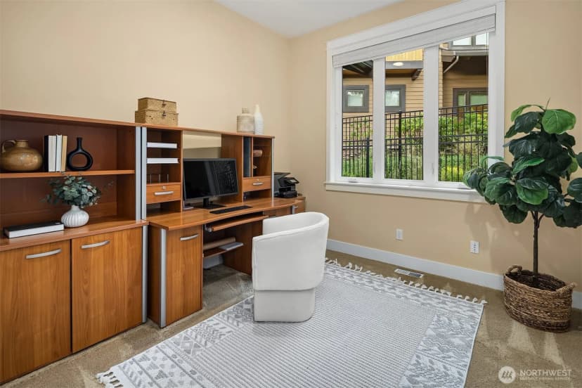 Property photo for 3493 Ne Harrison Street, Issaquah photo 18