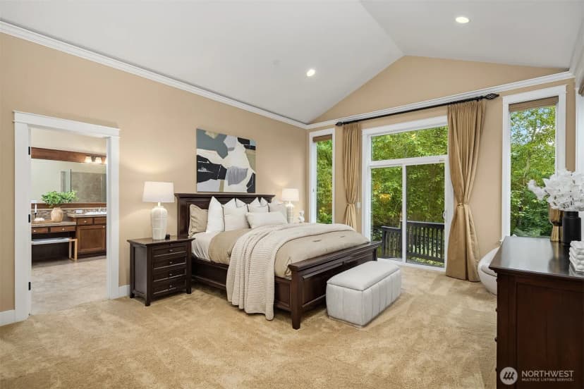 Property photo for 3493 Ne Harrison Street, Issaquah photo 12