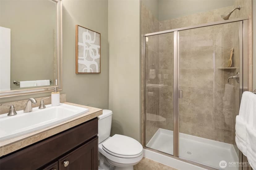 Property photo for 3493 Ne Harrison Street, Issaquah photo 17