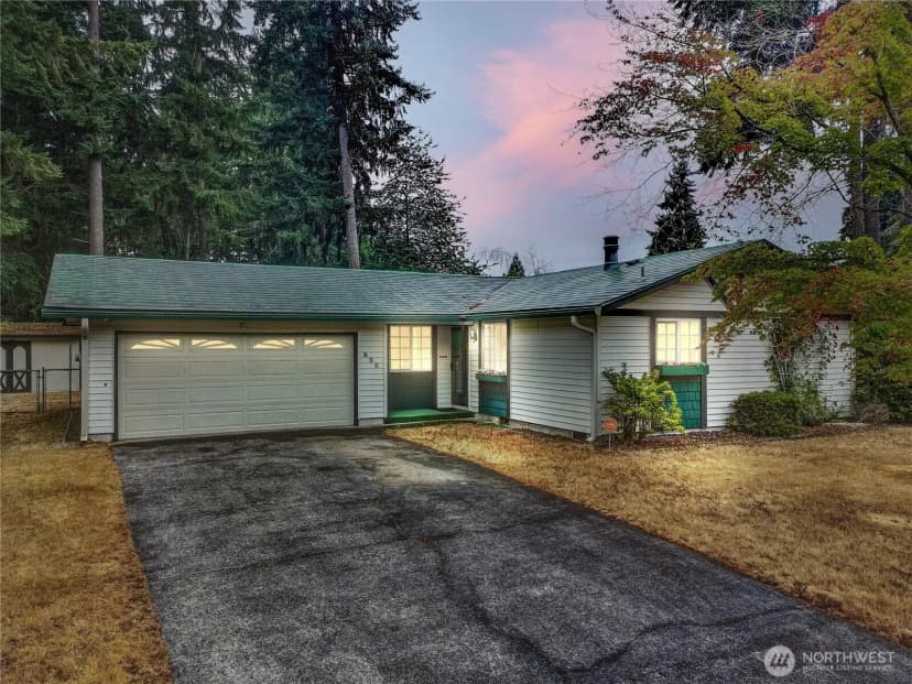 Property photo for 719 Hawks Glen Drive Se, Olympia photo 2