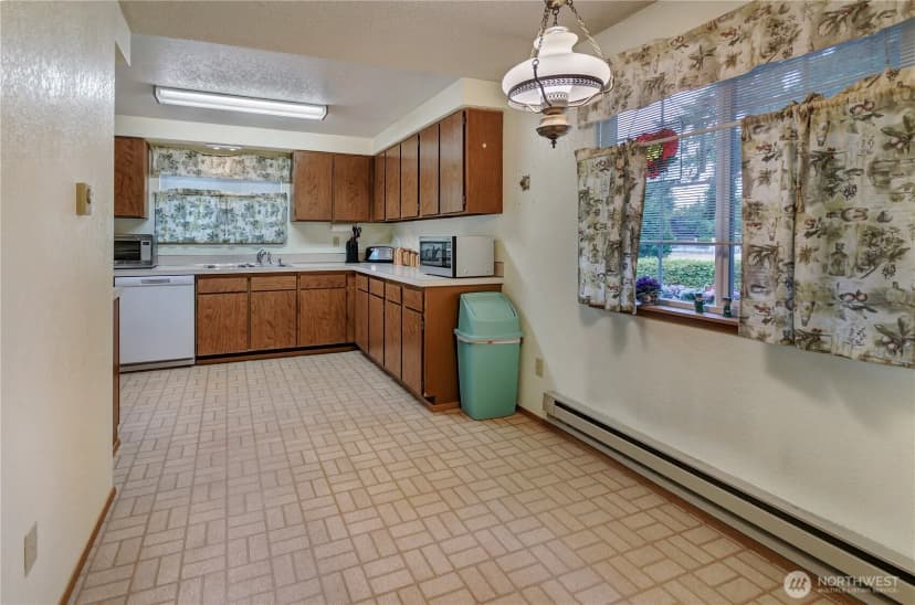 Property photo for 719 Hawks Glen Drive Se, Olympia photo 6