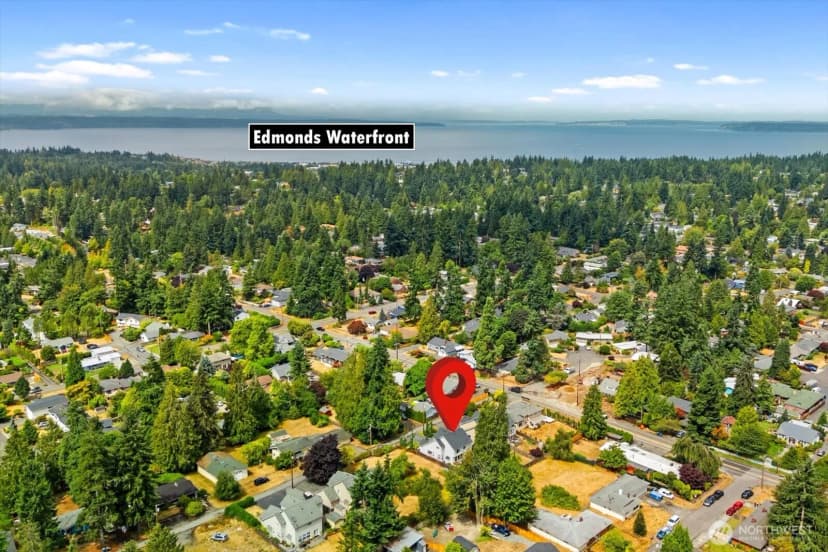 Property photo for 22819 86th Place W, Edmonds photo 36
