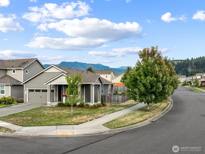 Property photo for 233 Franks Lane N, Enumclaw photo 22