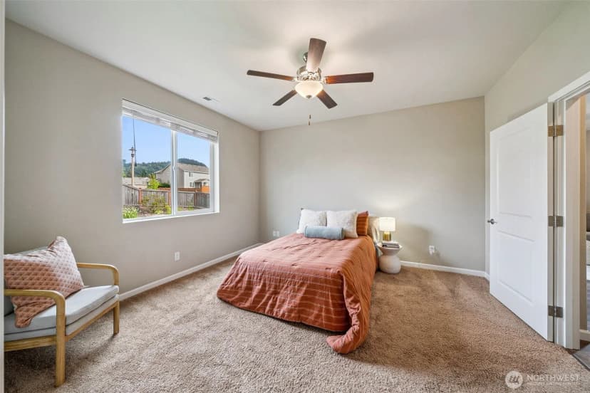 Property photo for 233 Franks Lane N, Enumclaw photo 10