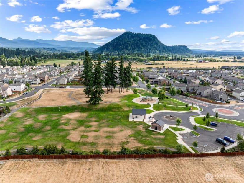 Property photo for 233 Franks Lane N, Enumclaw photo 28