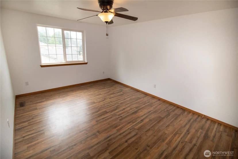 Property photo for 5402 Kendra Court Se, Lacey photo 11