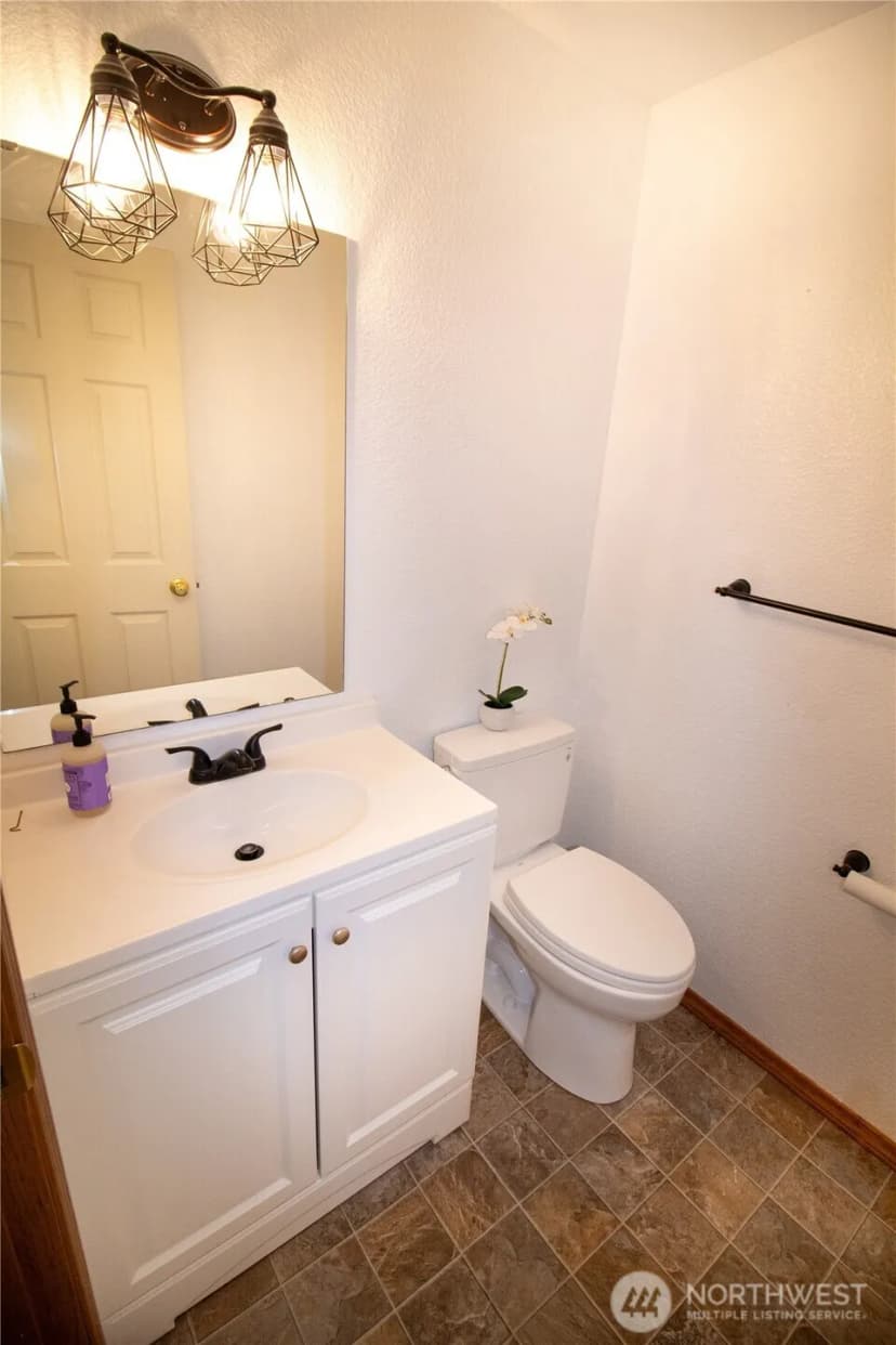 Property photo for 5402 Kendra Court Se, Lacey photo 10