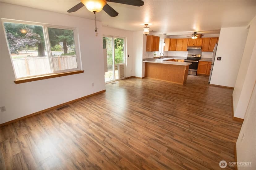 Property photo for 5402 Kendra Court Se, Lacey photo 8