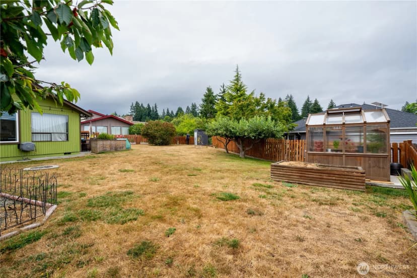 Property photo for 718 Elizabeth Place, Port Angeles photo 7