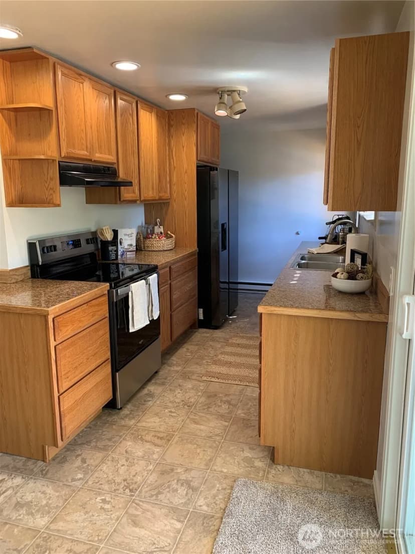 Property photo for 10211 Sw Bank Road #a & B, Vashon photo 11