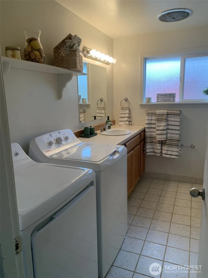Property photo for 10211 Sw Bank Road #a & B, Vashon photo 16