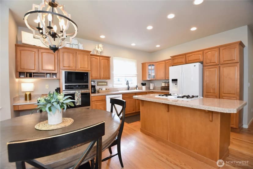 Property photo for 7405 Oxford Drive, Arlington photo 17