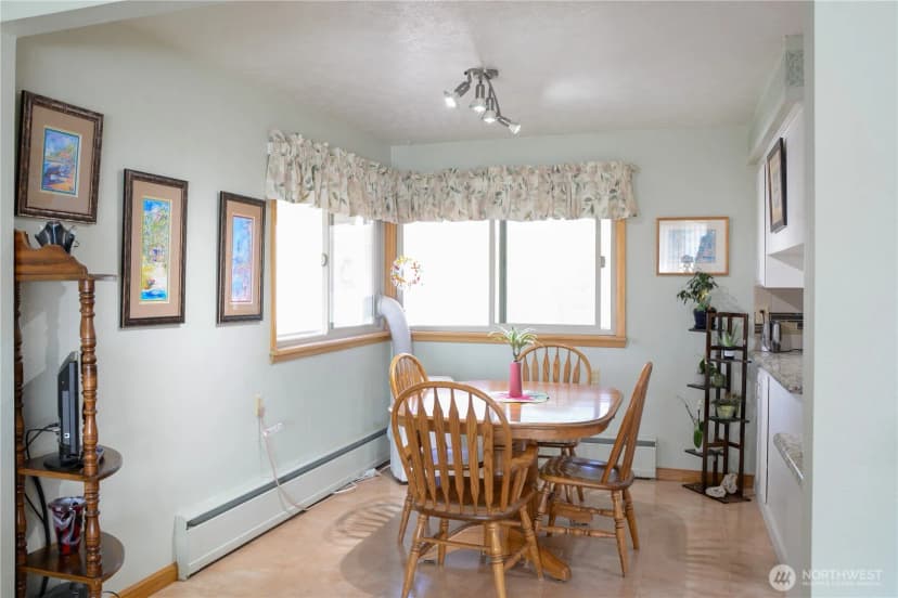 Property photo for 310 W 9th Avenue, Ritzville photo 5