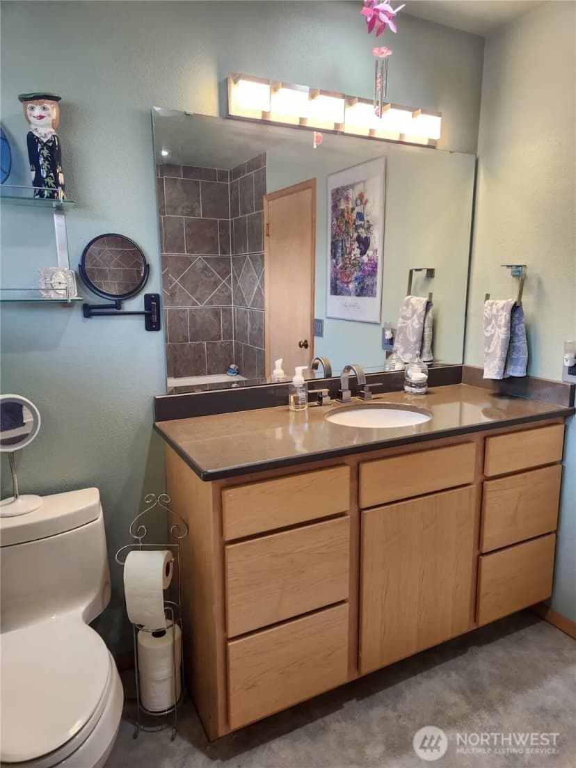 Property photo for 310 W 9th Avenue, Ritzville photo 18
