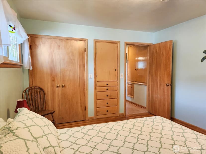 Property photo for 310 W 9th Avenue, Ritzville photo 16