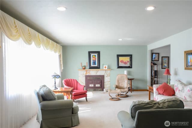 Property photo for 310 W 9th Avenue, Ritzville photo 3