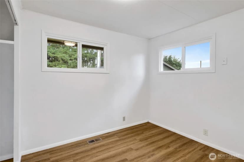 Property photo for 4516 Lincoln Road, Blaine photo 26