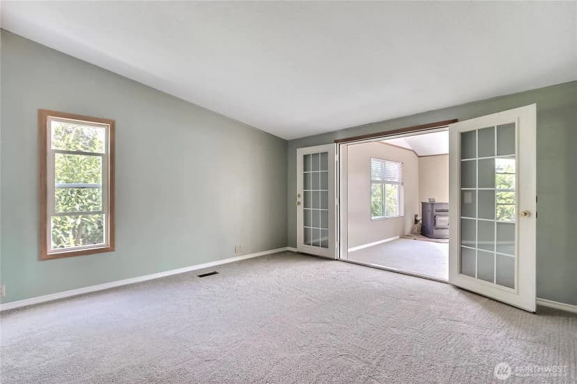 Property photo for 14736 Cedarwood Drive Se, Tenino photo 10