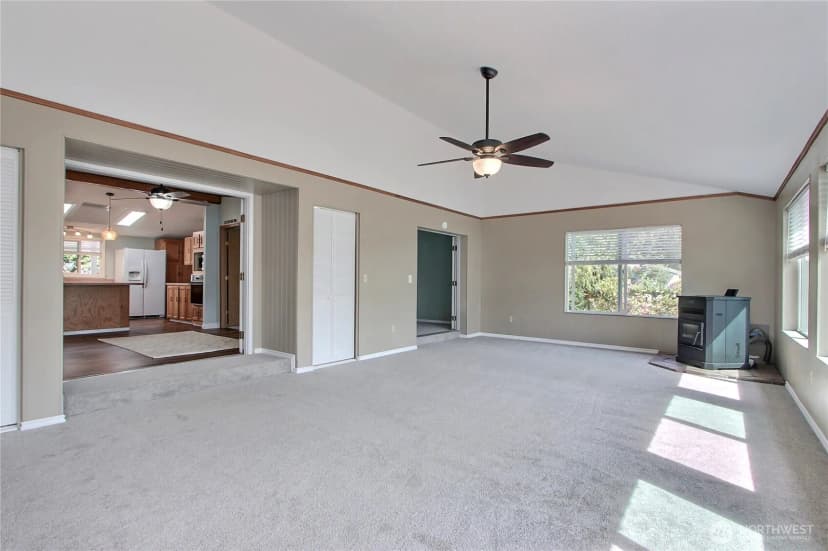Property photo for 14736 Cedarwood Drive Se, Tenino photo 7