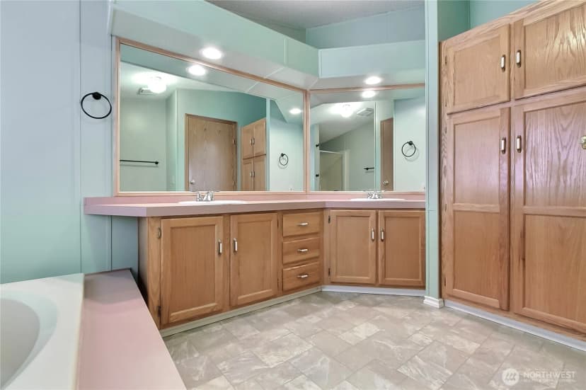 Property photo for 14736 Cedarwood Drive Se, Tenino photo 15