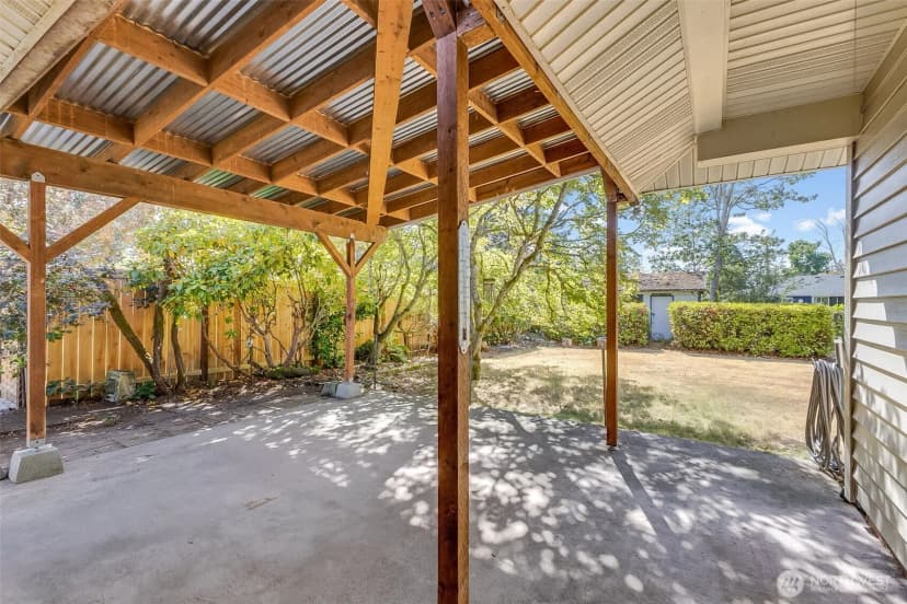 Property photo for 8906 Lenox Avenue Sw, Lakewood photo 19