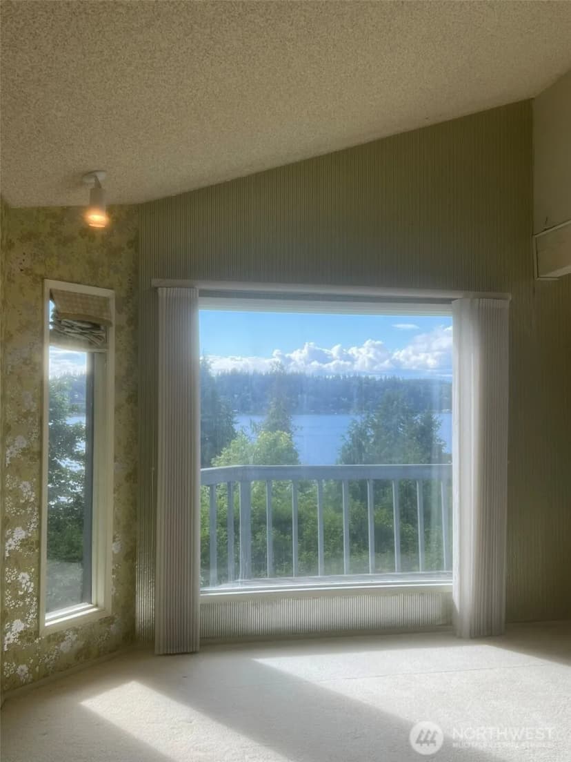 Property photo for 13461 64th Place Ne, Kirkland photo 8