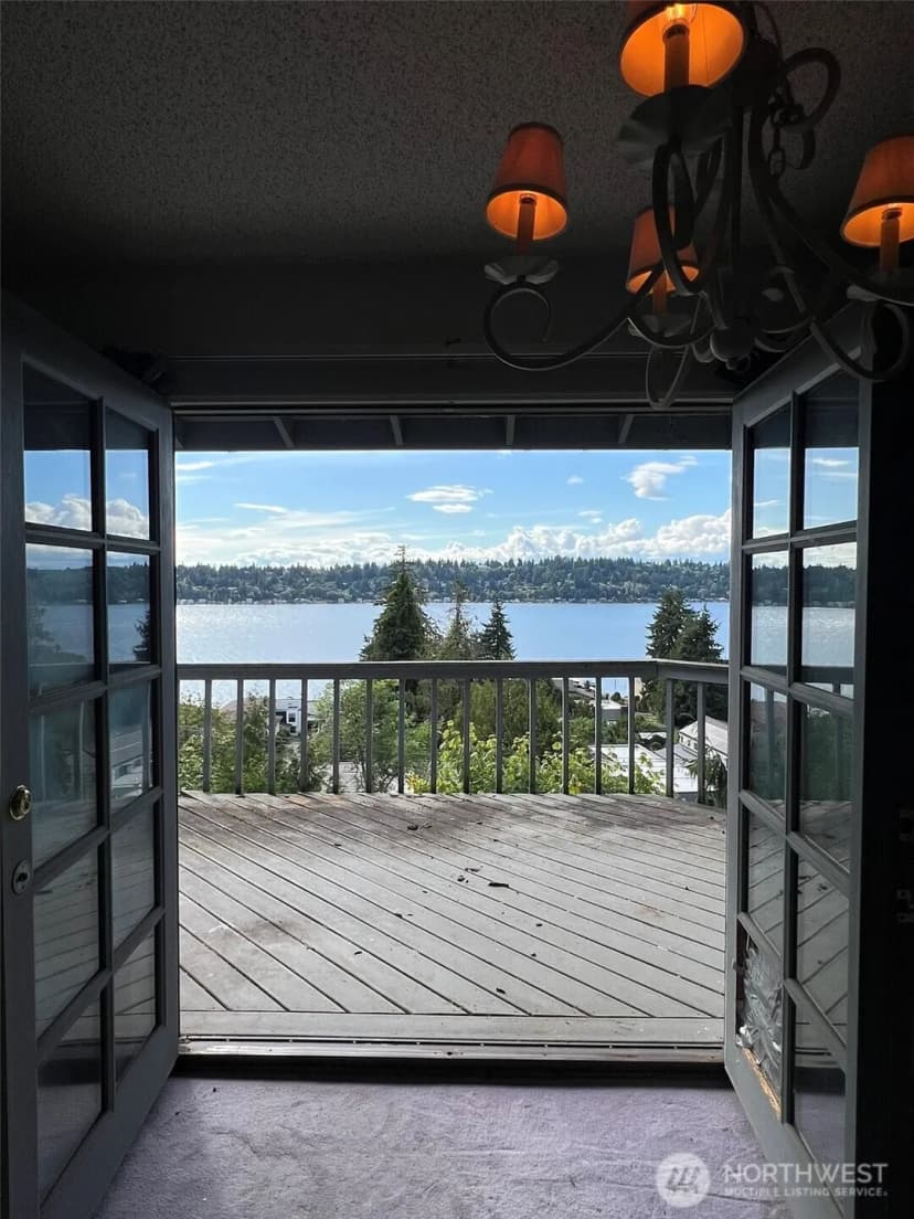 Property photo for 13461 64th Place Ne, Kirkland photo 12