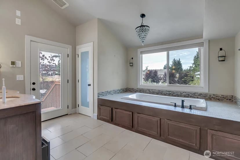 Property photo for 3604 72nd Avenue Ct W, University Place photo 11