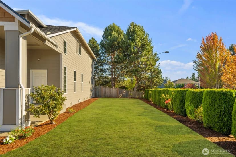 Property photo for 6203 Ne 4th Circle, Renton photo 40
