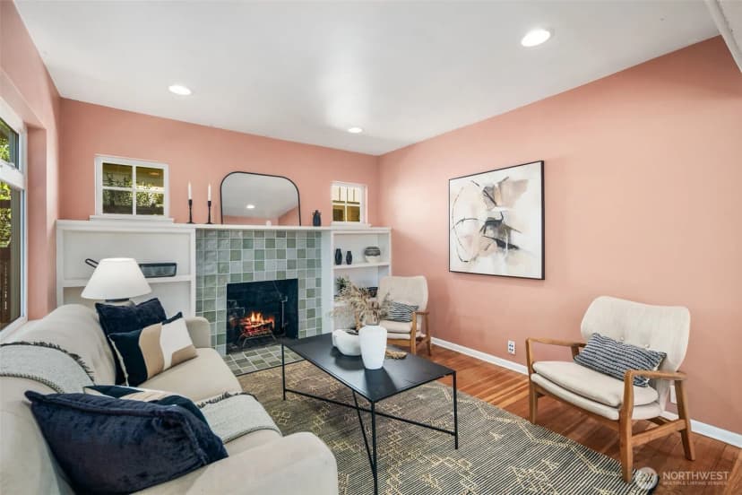 Property photo for 335 N 103rd Street, Seattle photo 6