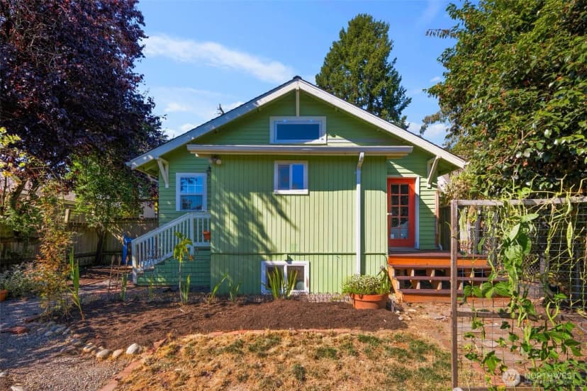 Property photo for 335 N 103rd Street, Seattle photo 27