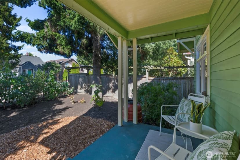 Property photo for 335 N 103rd Street, Seattle photo 4