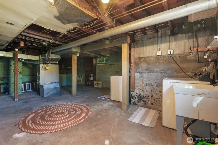 Property photo for 335 N 103rd Street, Seattle photo 20