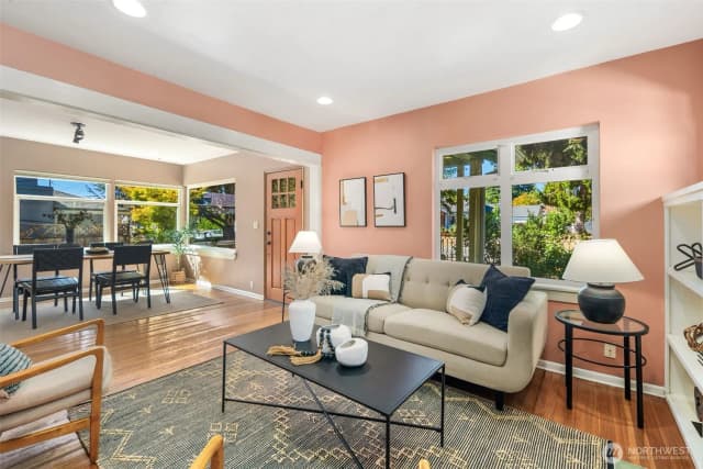 Property photo for 335 N 103rd Street, Seattle photo 5
